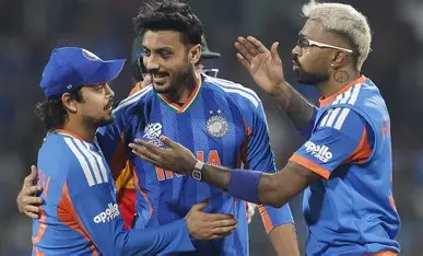You are currently viewing IND vs ZIM: जिम्बाब्वे पर शानदार जीत के बाद भारत फिर बना टी20 का बादशाह, ICC रैंकिंग में इंग्लैंड को पछाड़कर नंबर-1 पर पहुंची टीम इंडिया