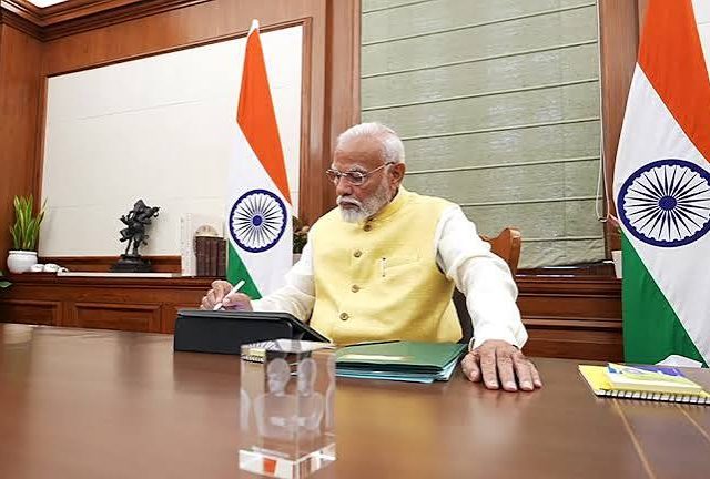 केंद्र सरकार ने विकास परियोजनाओं की समीक्षा तेज की, समय पर पूरा करने और गुणवत्ता सुधार पर जोर