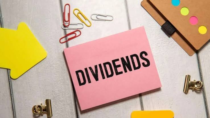 Read more about the article Dividend Stock: आदित्य बिड़ला ग्रुप की इस कंपनी ने घोषित किया ₹240 प्रति शेयर का डिविडेंड, 30 जुलाई है रिकॉर्ड डेट