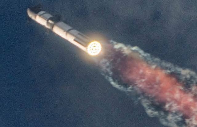SpaceX की 13वीं Starship उड़ान पर दुनिया की नजर, नई उपलब्धियों के साथ अंतरिक्ष मिशन में बड़ा कदम