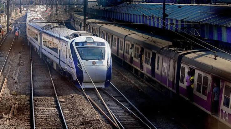 Read more about the article Mumbai Local Train Update: मुंबईकरों के लिए बड़ी खुशखबरी! अब दौड़ेगी वंदे मेट्रो AC लोकल, जानें कब तक तैयार होगी पूरी फ्लीट